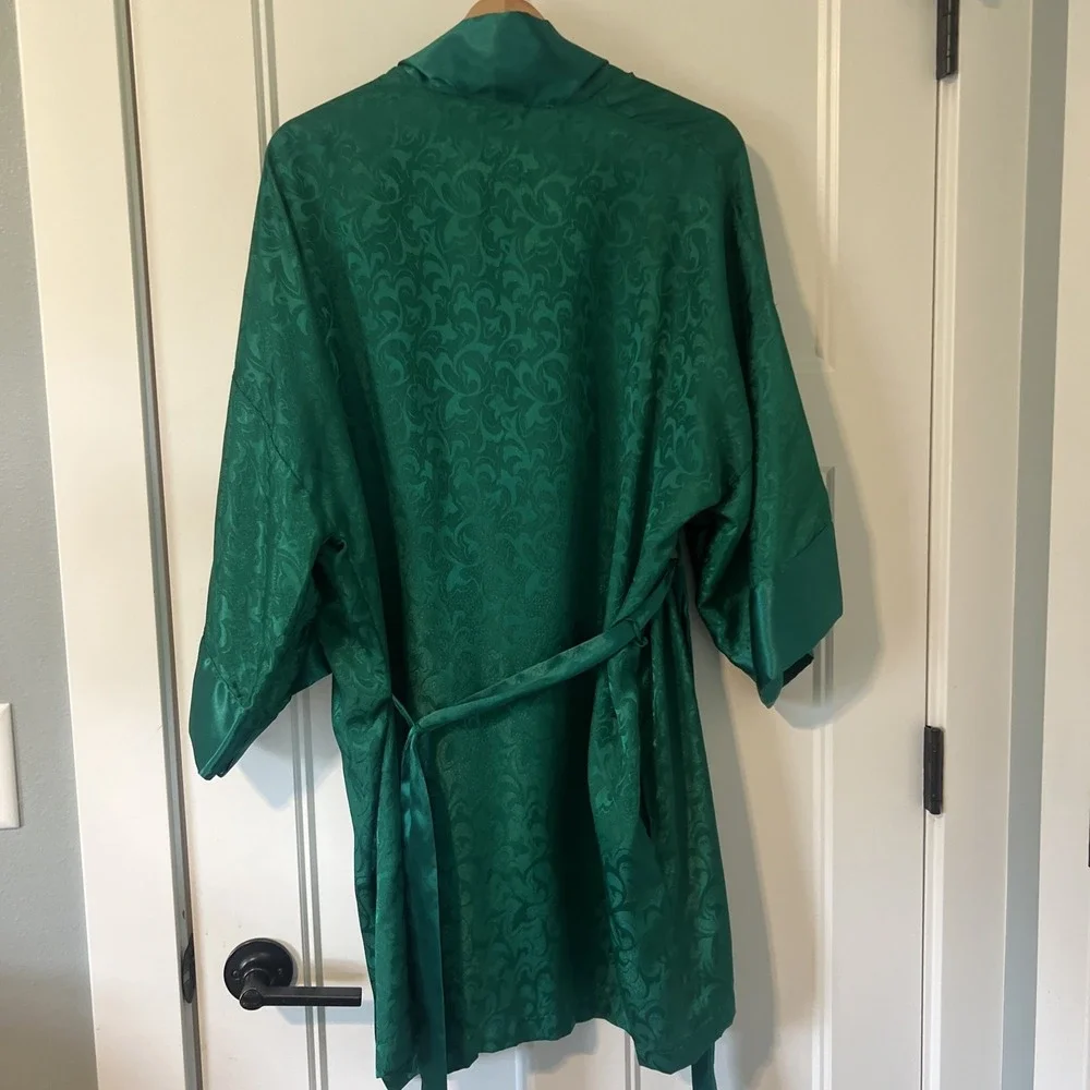 Vintage‎ 1980s Victoria Secret Gold label Emerald Green Satin Robe One Size